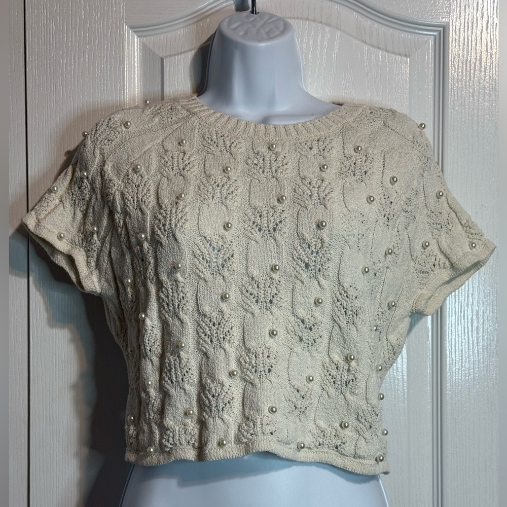 ZARA Crochet Cropped Knit Top with Faux Pearls ✨‎